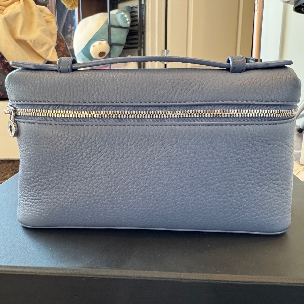 Loro Piana L19 Extra Pocket Pouch Calfskin Leather — Excellent w/ Dust Bag